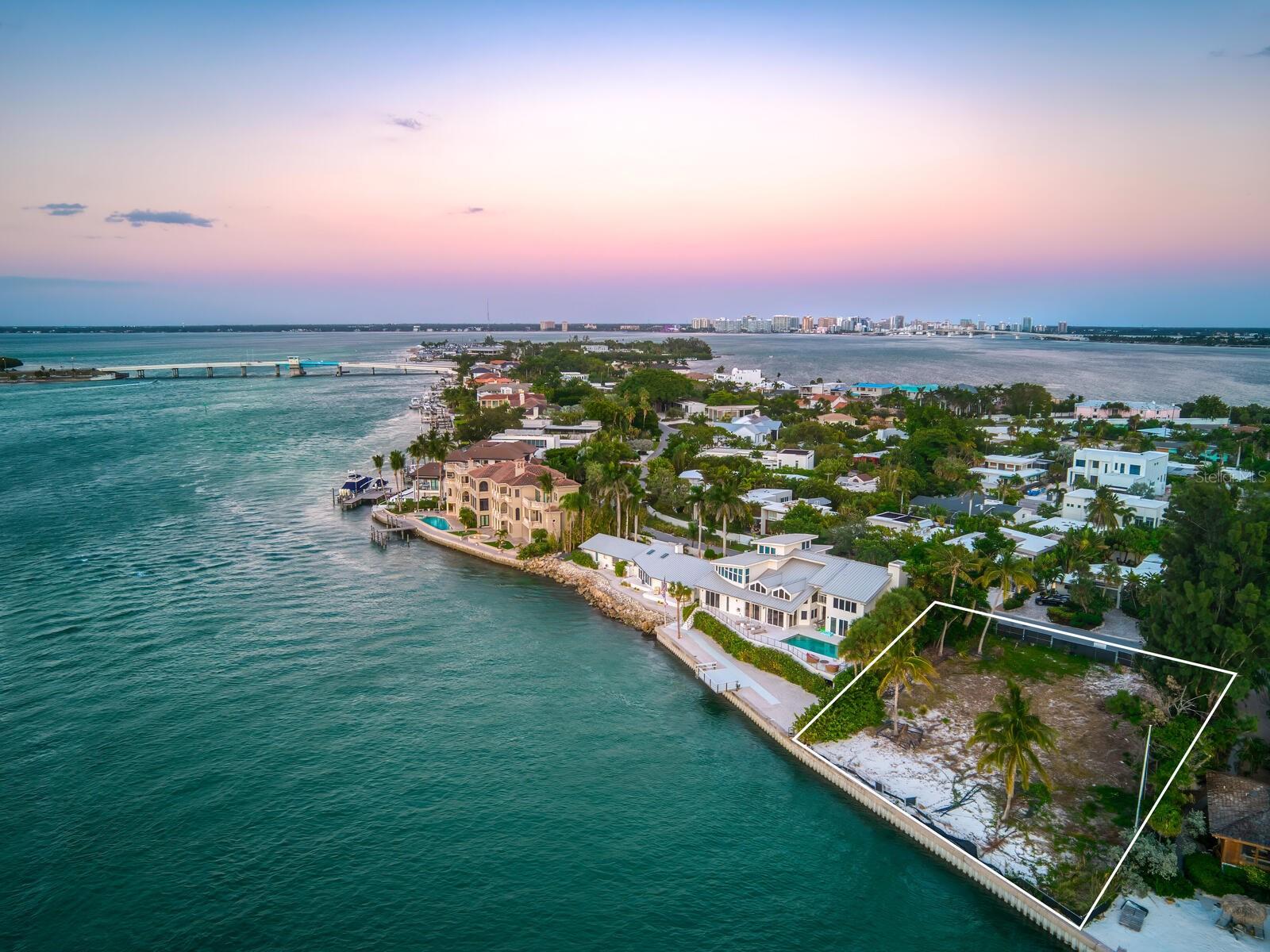 1199 WESTWAY DR, SARASOTA, FL, 34236