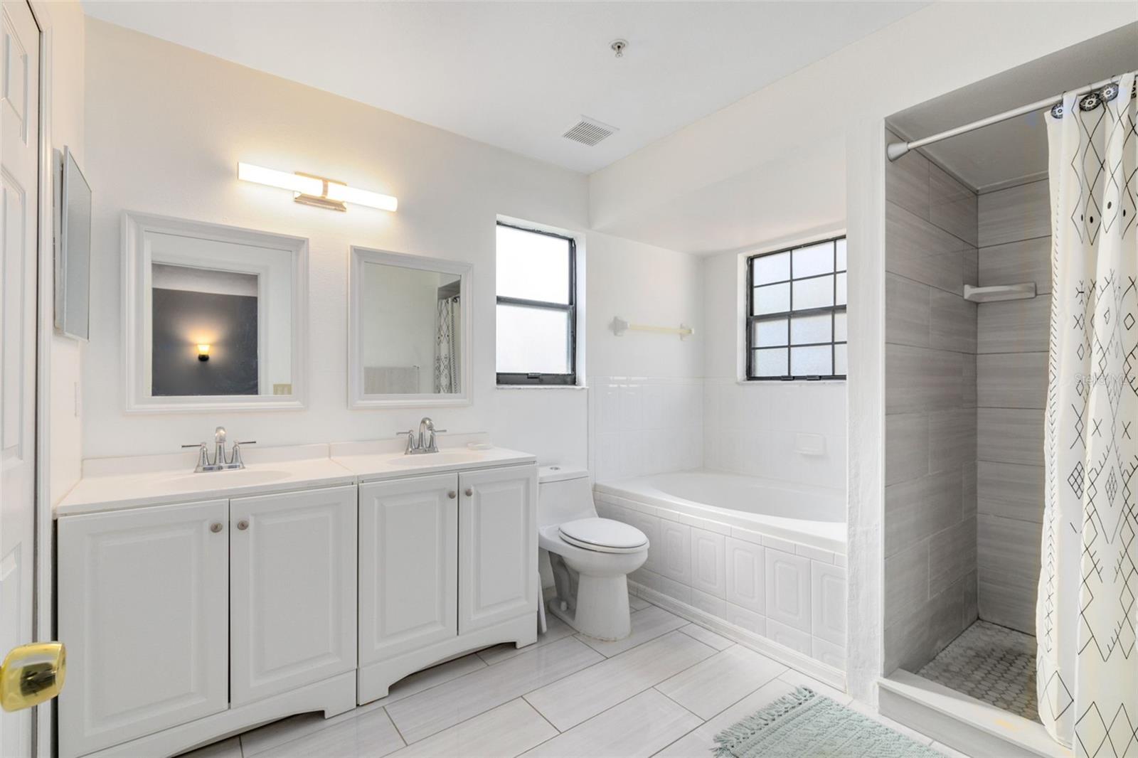 520 VIA VERONA DR #203, ALTAMONTE SPRINGS, FL, 32714