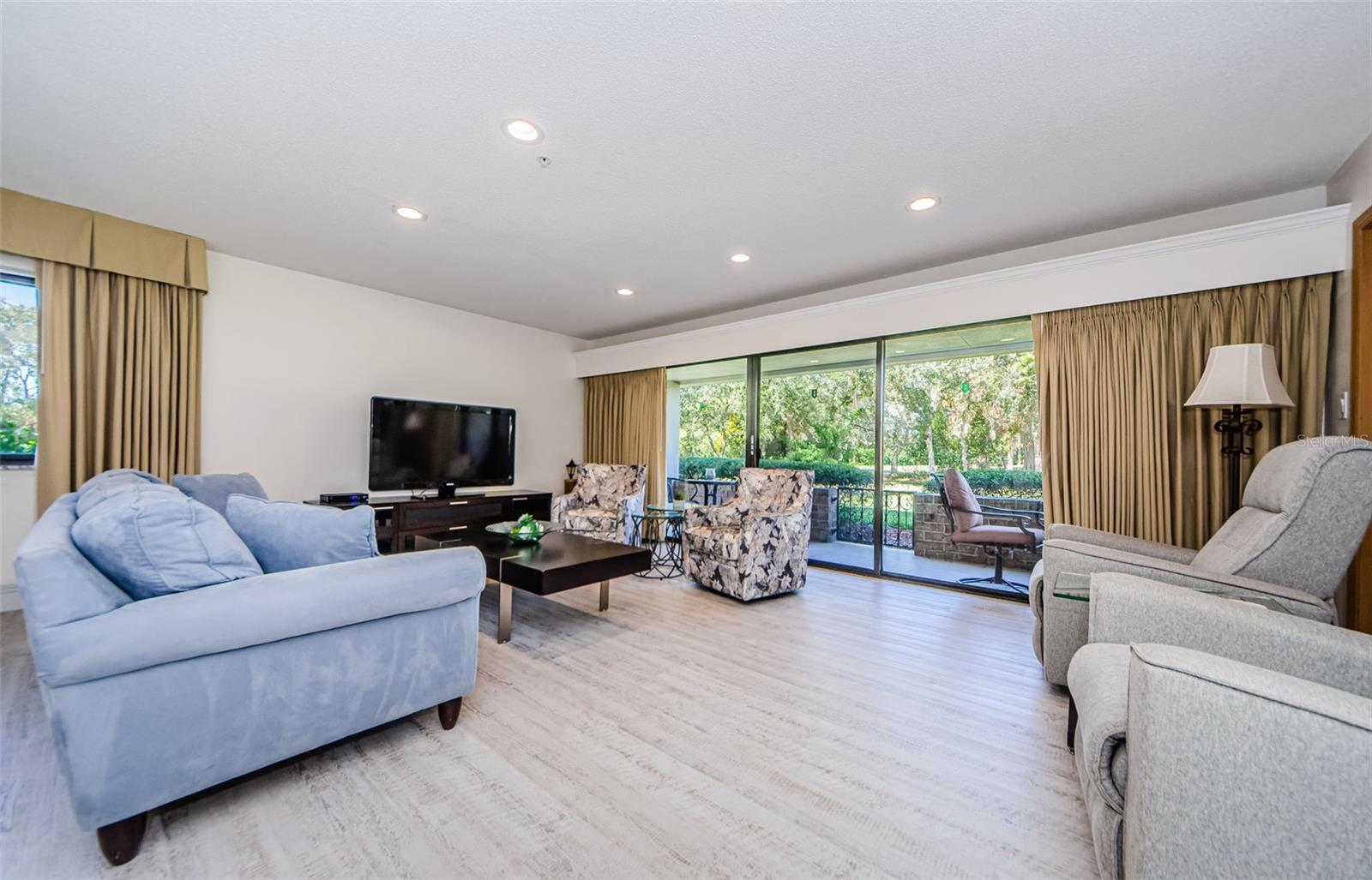 36750 US HIGHWAY 19 N #17-102, PALM HARBOR, FL, 34684