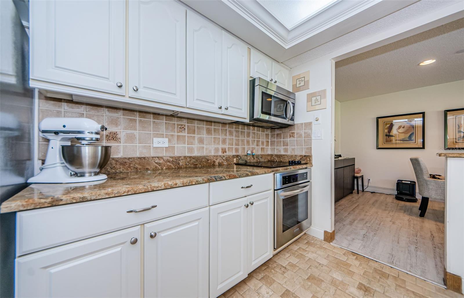 36750 US HIGHWAY 19 N #17-102, PALM HARBOR, FL, 34684