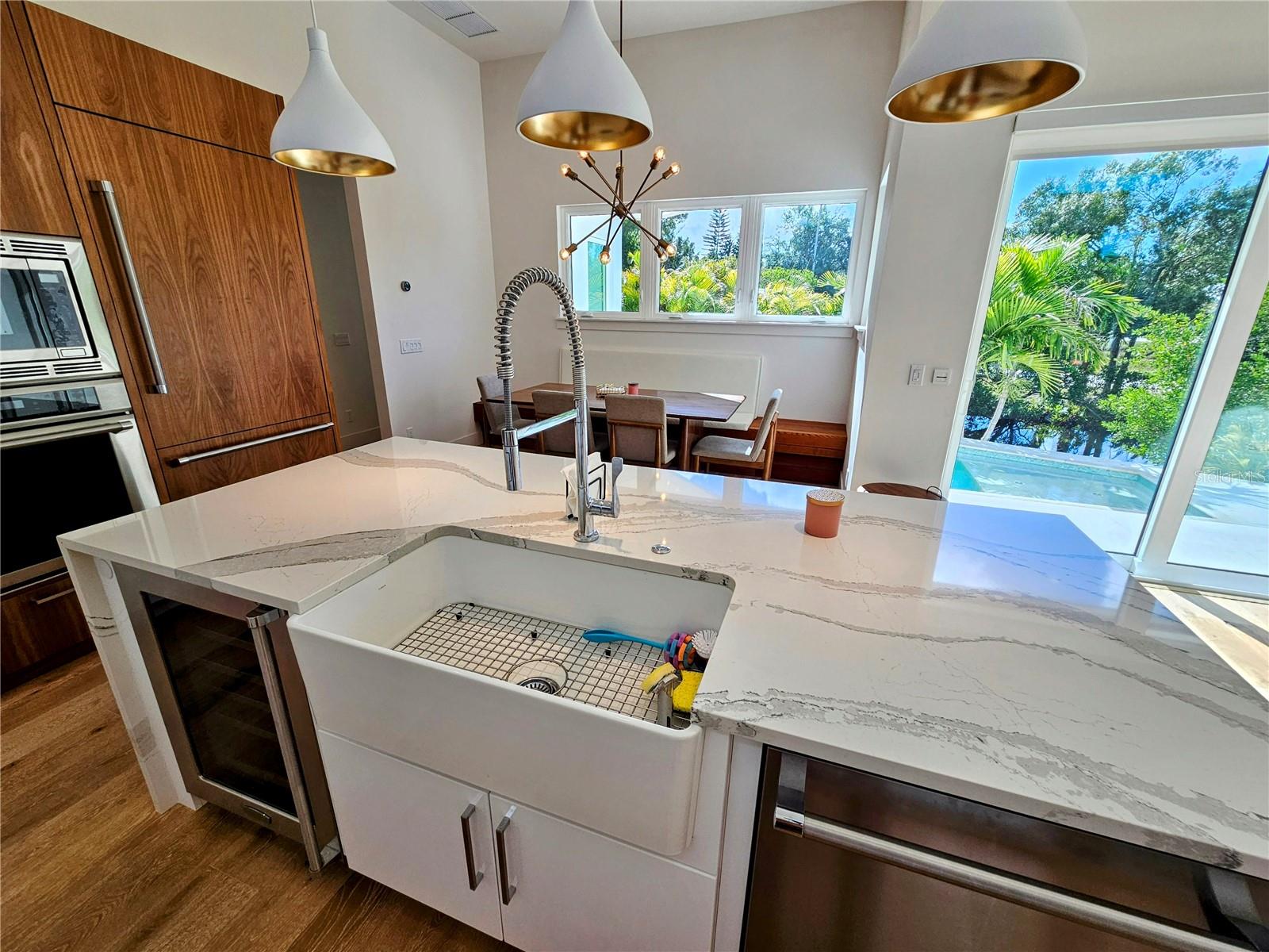 2408 NASSAU ST, SARASOTA, FL, 34231