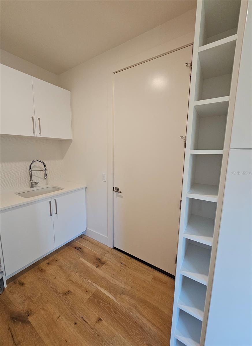 2408 NASSAU ST, SARASOTA, FL, 34231