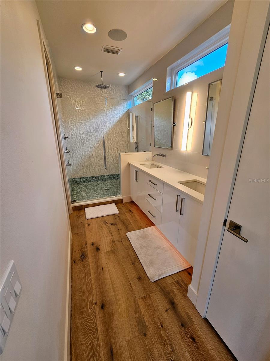 2408 NASSAU ST, SARASOTA, FL, 34231