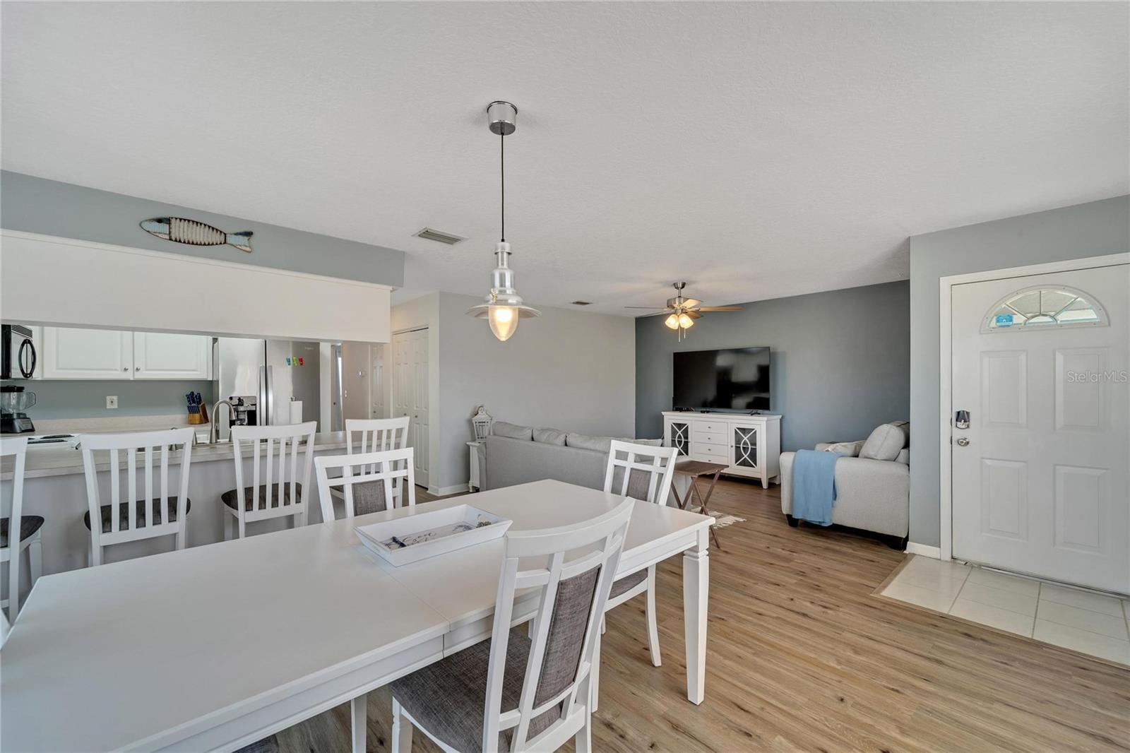 1013 APOLLO BEACH BLVD #202, APOLLO BEACH, FL, 33572