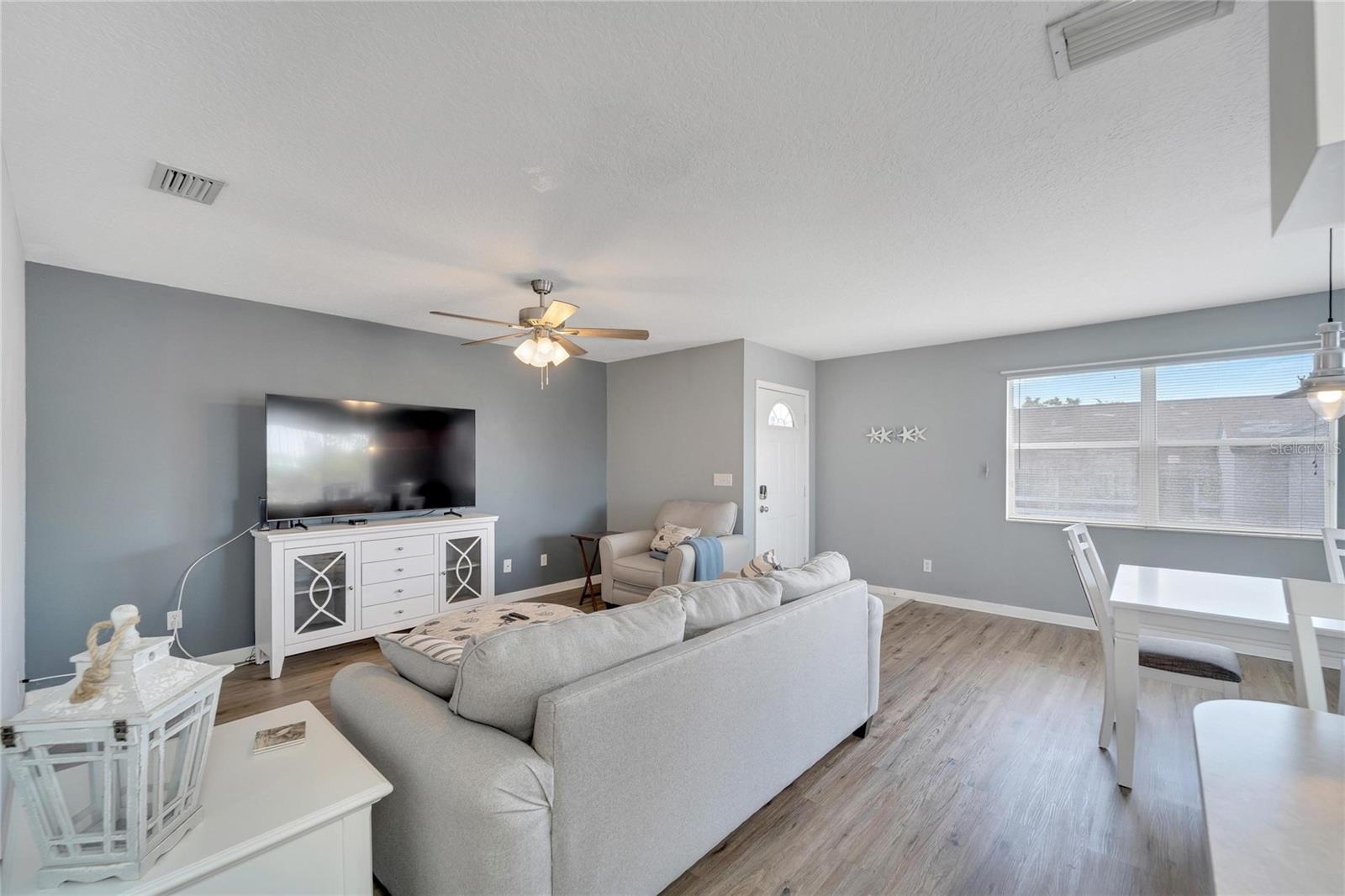 1013 APOLLO BEACH BLVD #202, APOLLO BEACH, FL, 33572