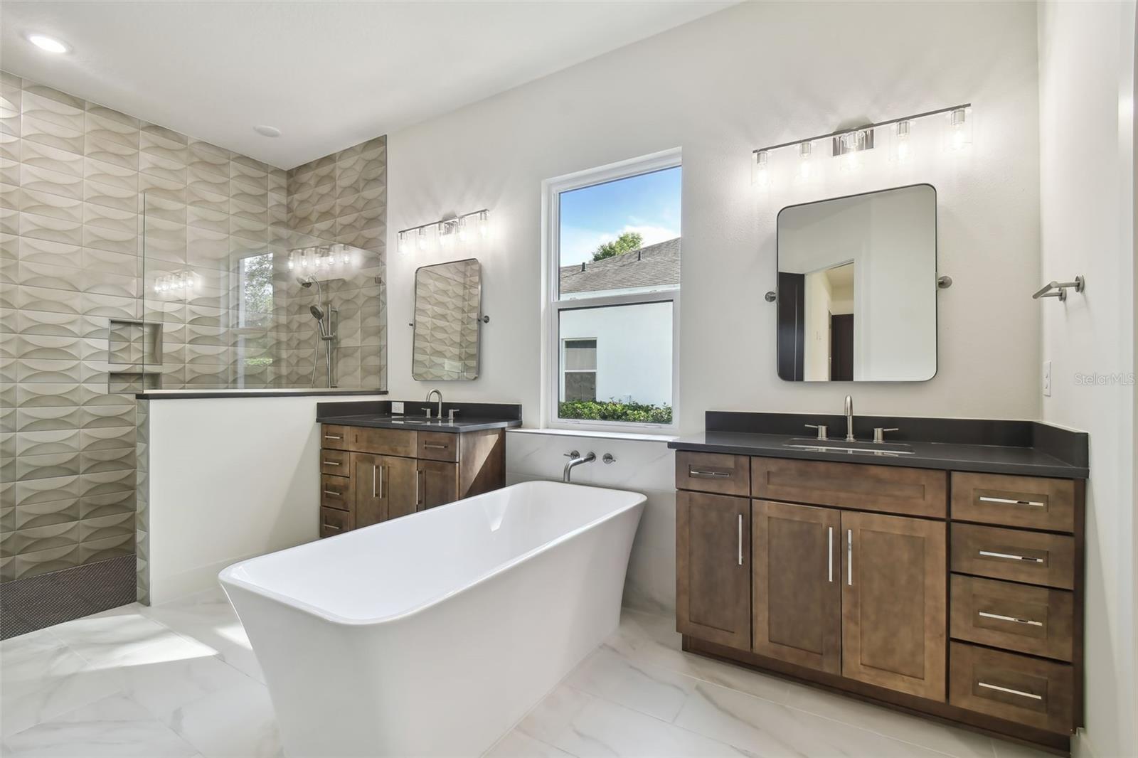 4327 GLENDON PL, VALRICO, FL, 33596