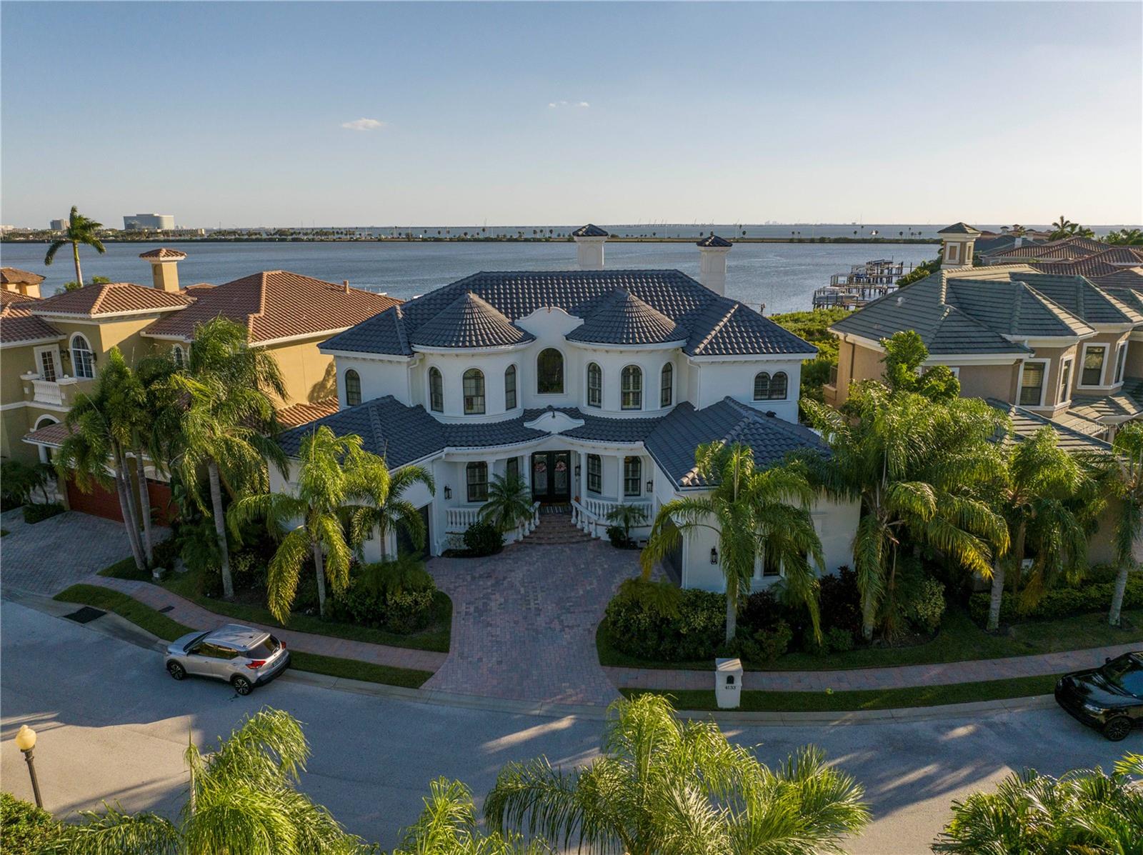4133 CAUSEWAY VISTA DR, TAMPA, FL, 33615