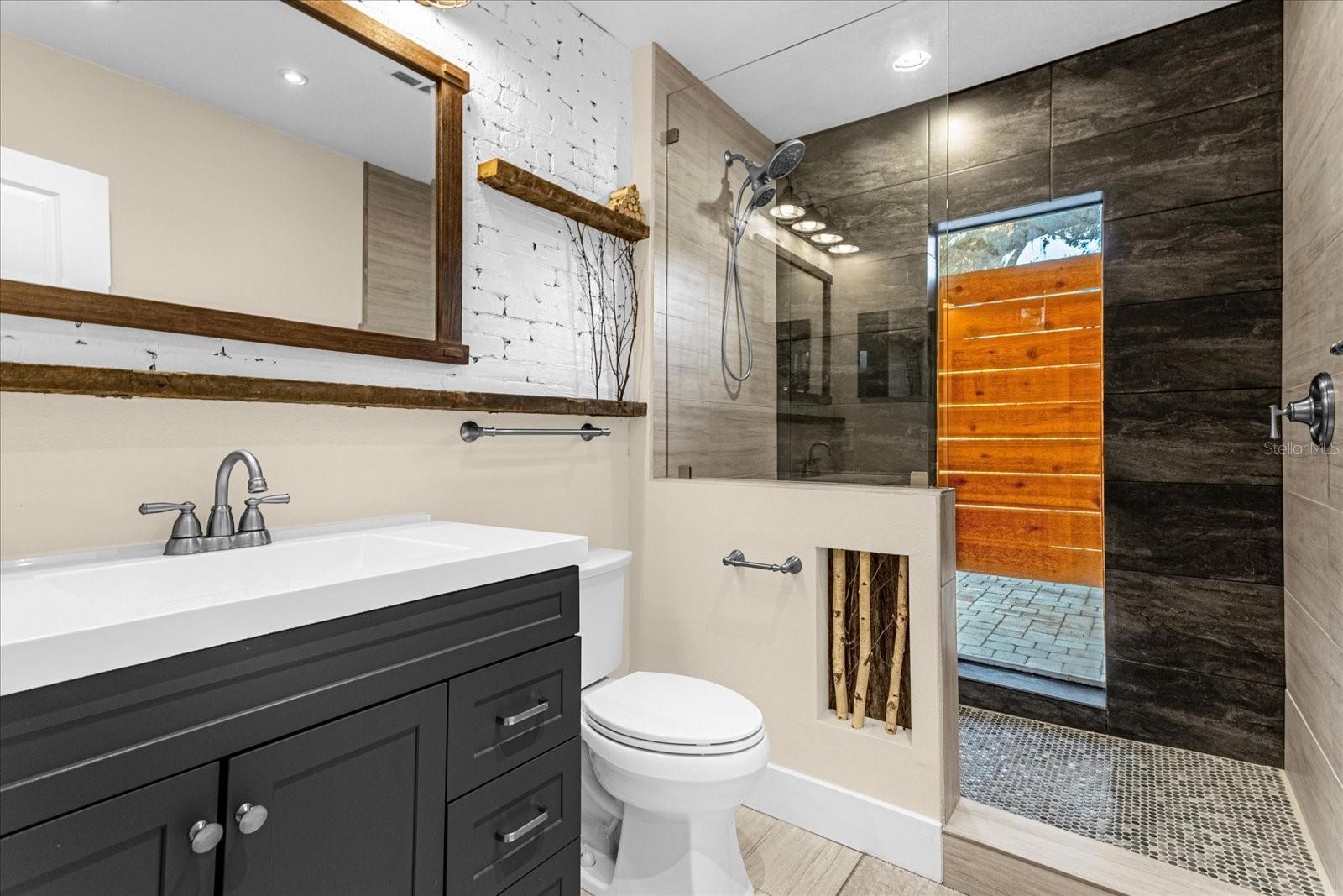 725 WILKINSON ST, ORLANDO, FL, 32803