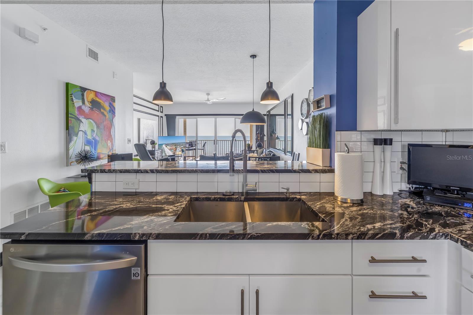 16700 GULF BLVD #625, NORTH REDINGTON BEACH, FL, 33708