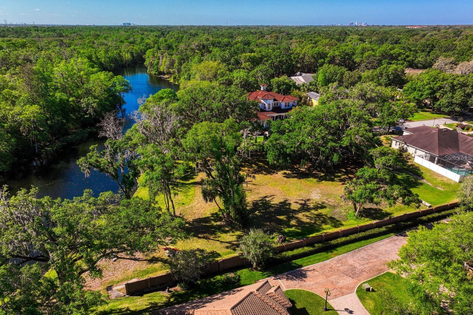 7810 TERRACE OAKS CT, TEMPLE TERRACE, FL, 33617