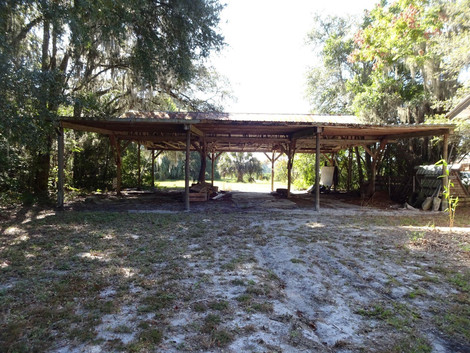 207 E 2ND AVE, PIERSON, FL, 32180