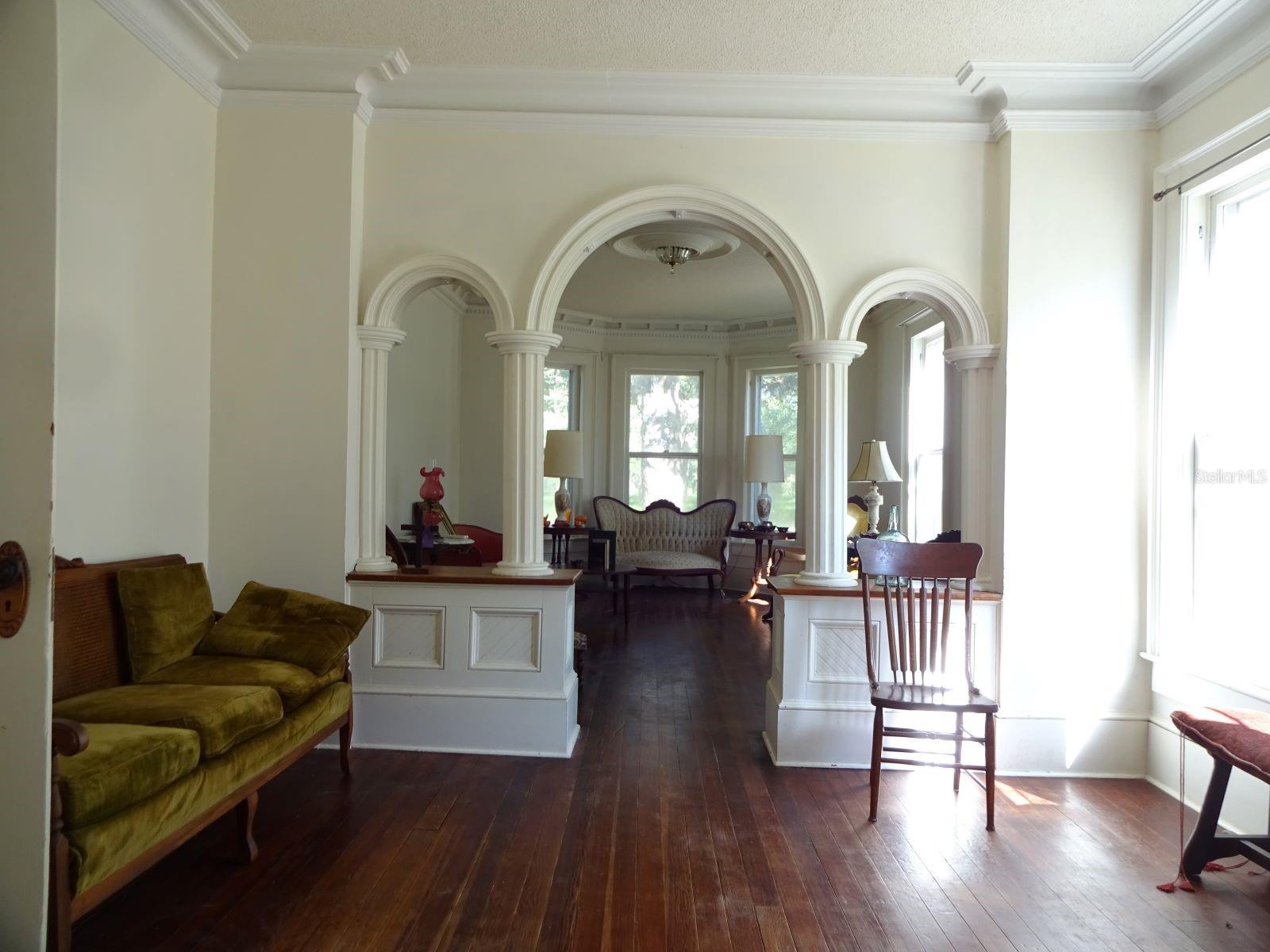 207 E 2ND AVE, PIERSON, FL, 32180