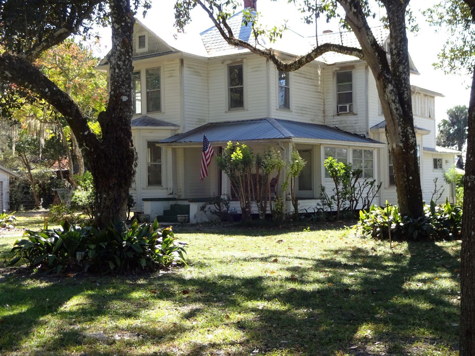 207 E 2ND AVE, PIERSON, FL, 32180