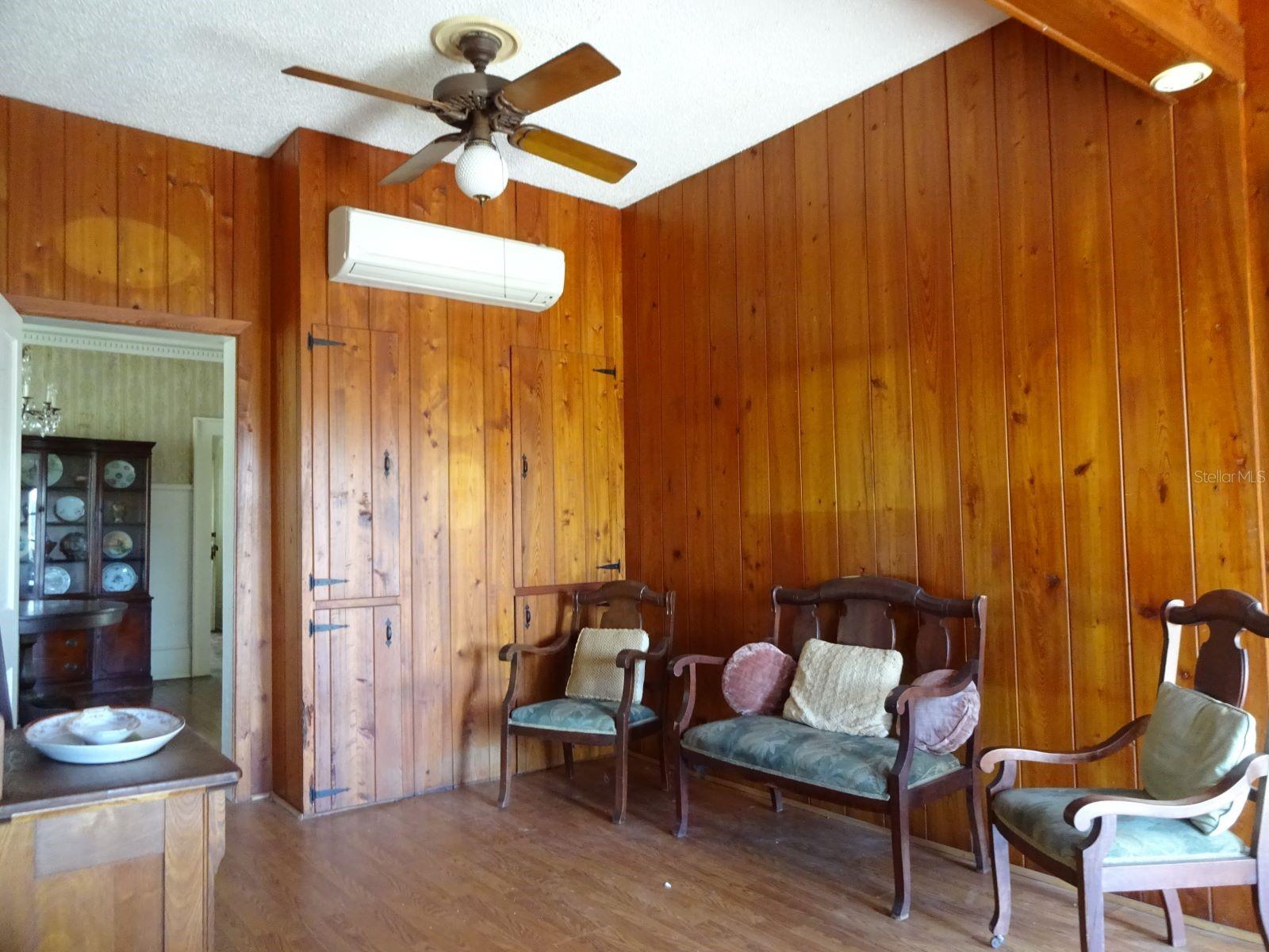 207 E 2ND AVE, PIERSON, FL, 32180