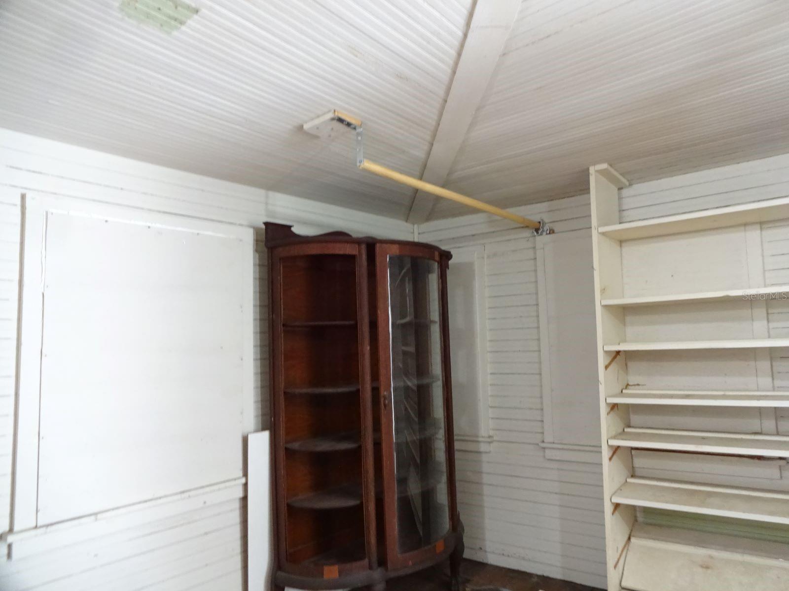 207 E 2ND AVE, PIERSON, FL, 32180