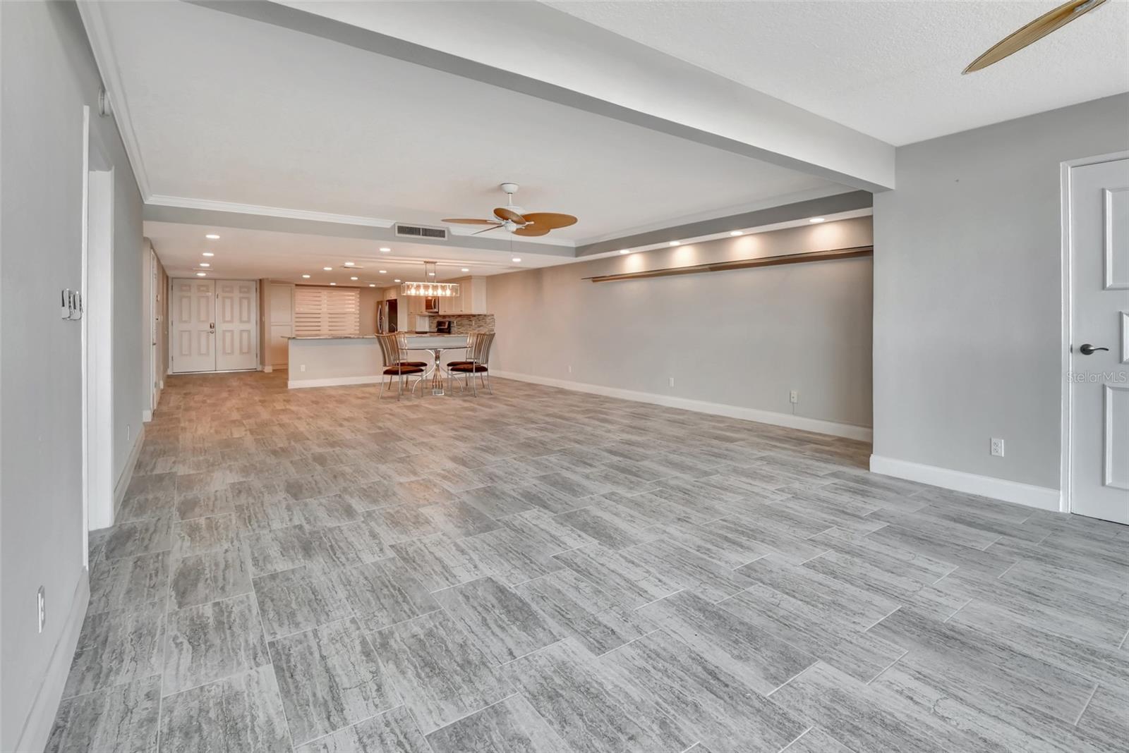 645 MARINA POINT DR #6450, DAYTONA BEACH, FL, 32114