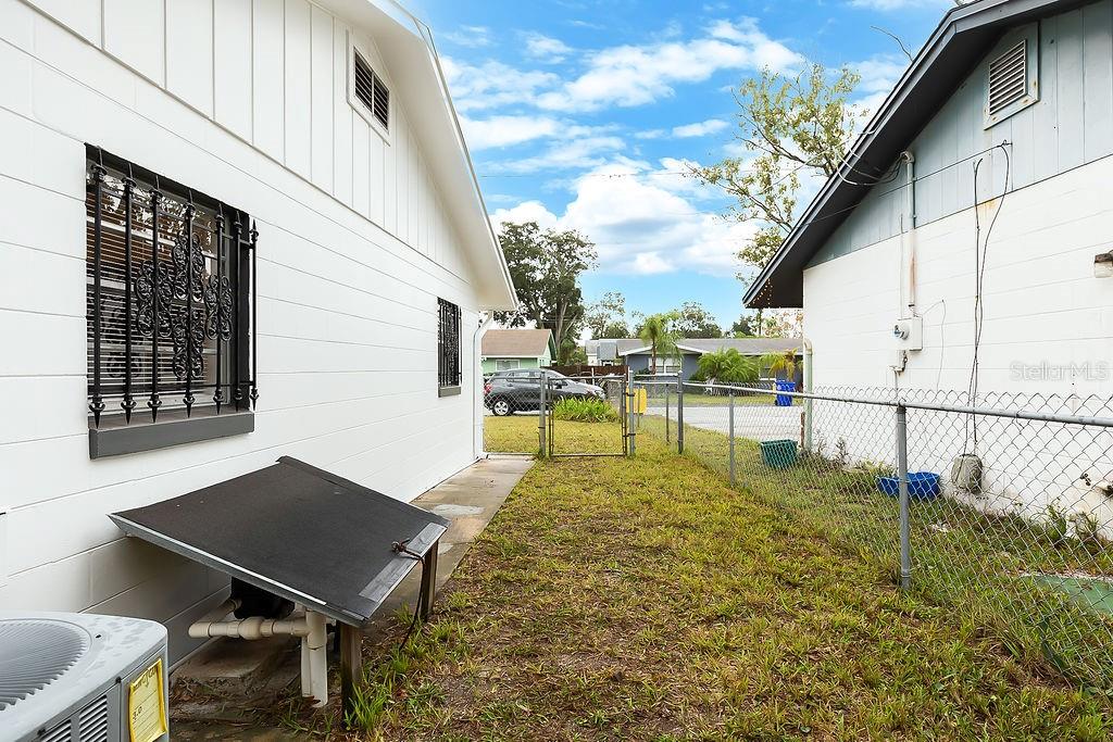 405 ADELE ST, EDGEWATER, FL, 32132