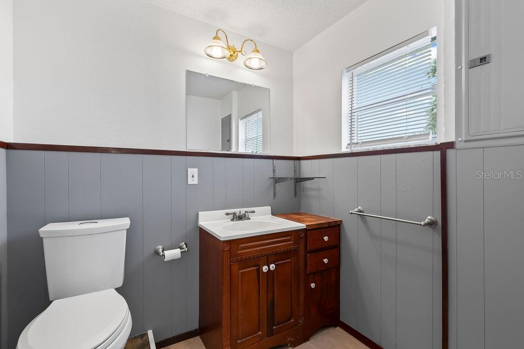 405 ADELE ST, EDGEWATER, FL, 32132