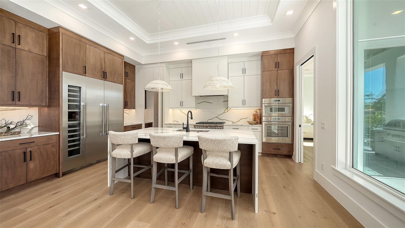 A4589732 Property Photo