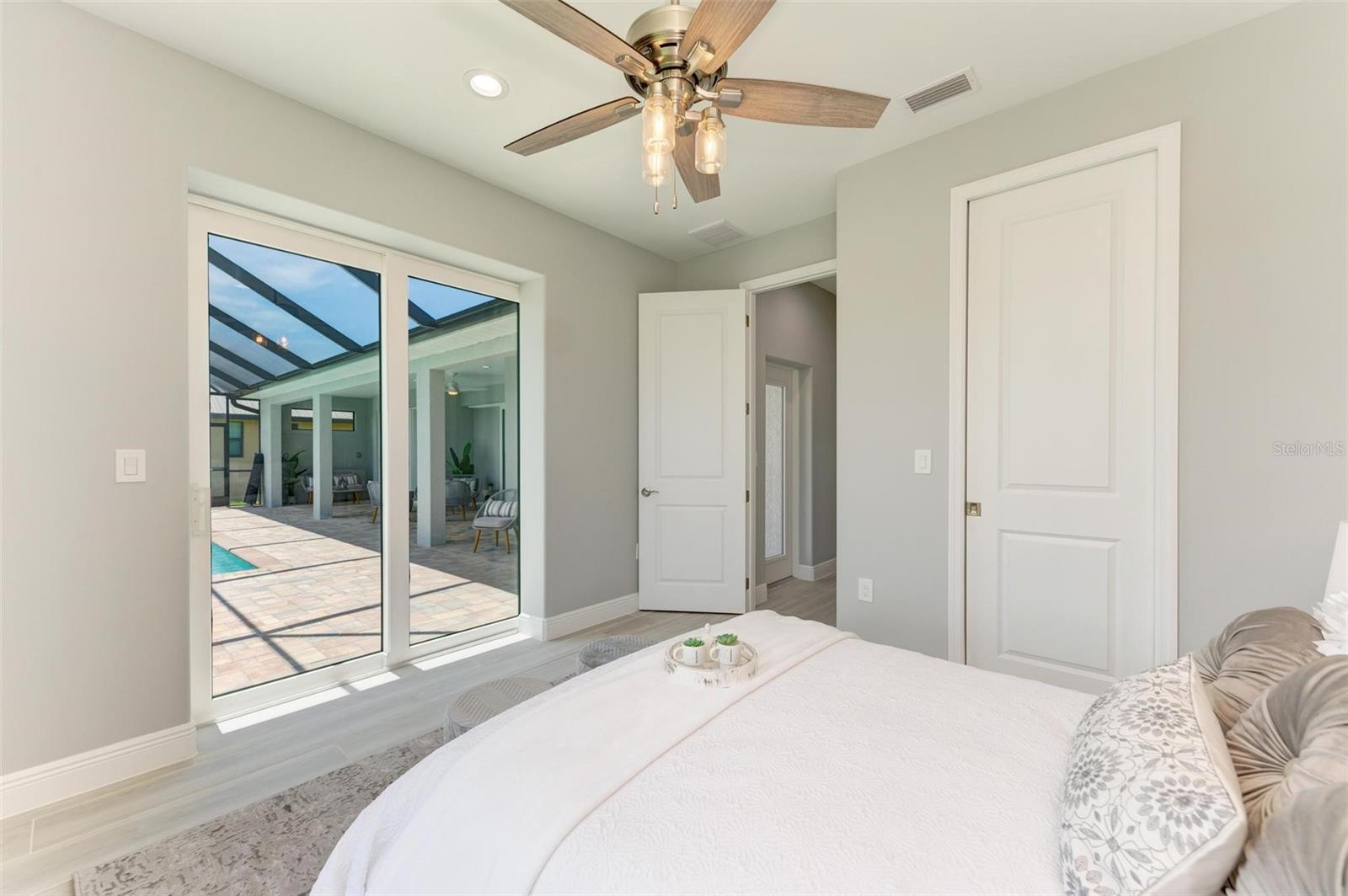 777 BOUNDARY BLVD, ROTONDA WEST, FL, 33947