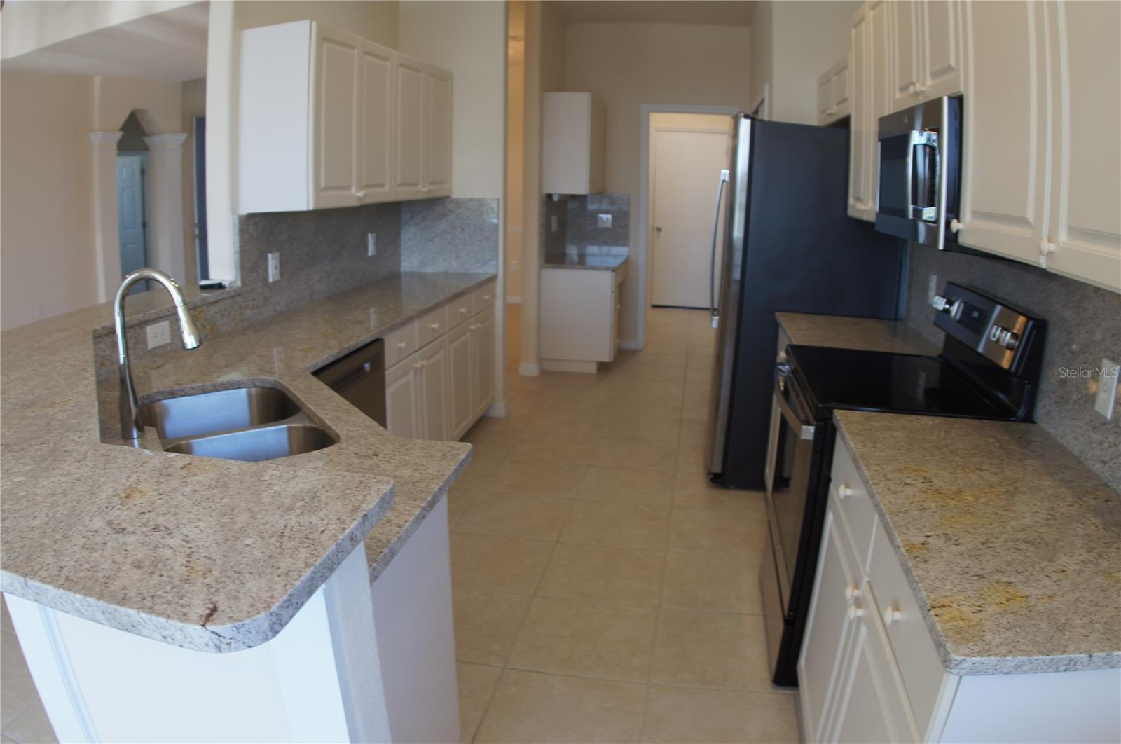 2 WINDWARD PL, PLACIDA, FL, 33946