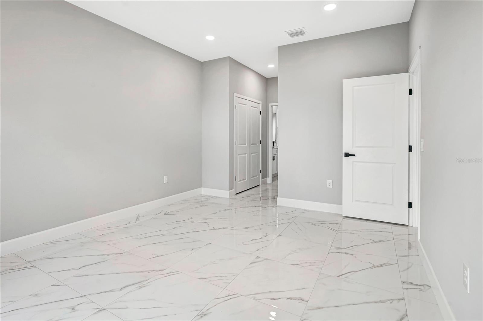 122 JENNIFER DR, ROTONDA WEST, FL, 33947