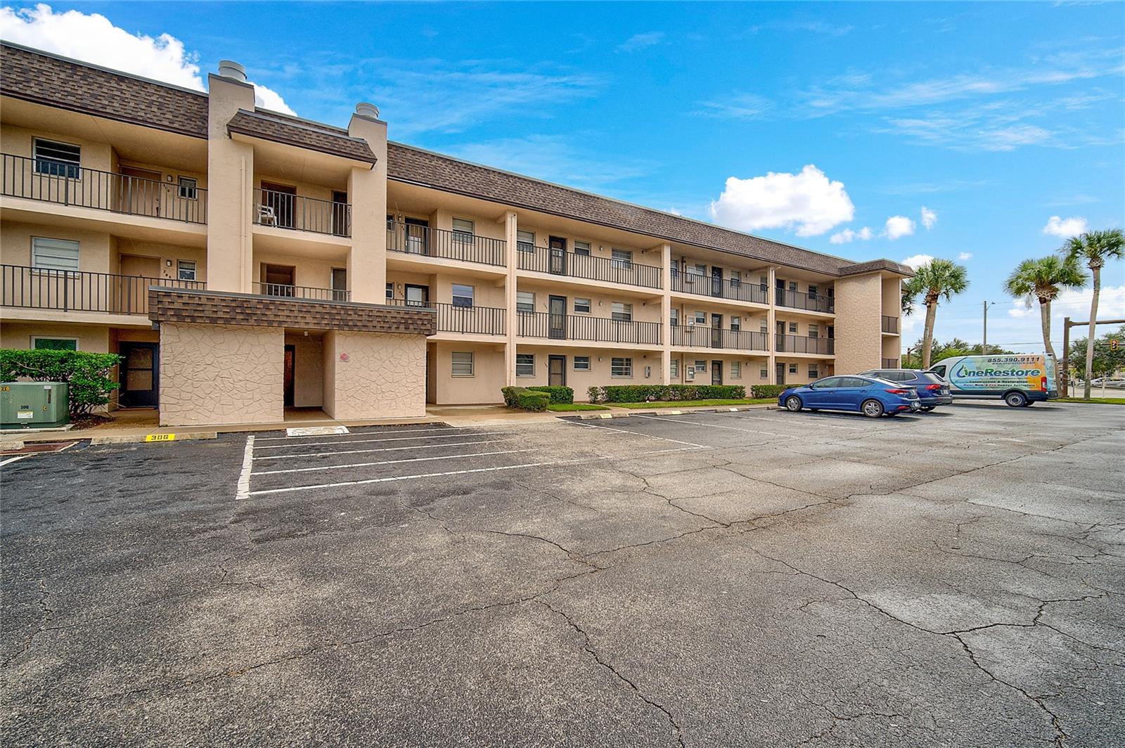 102 CAPRI ISLES BLVD #102, VENICE, FL, 34292