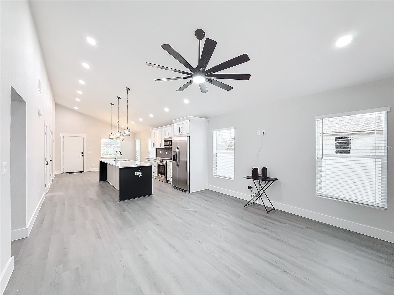 206 S WATER ST, PLANT CITY, FL, 33563