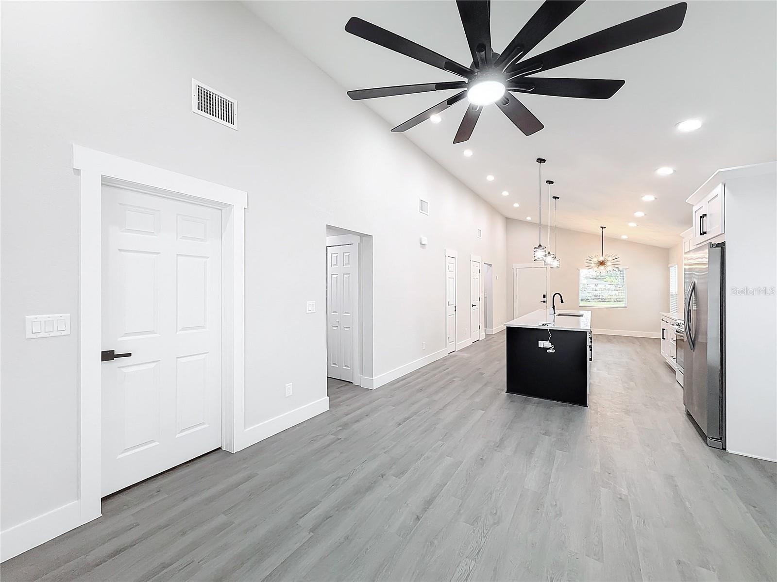 206 S WATER ST, PLANT CITY, FL, 33563