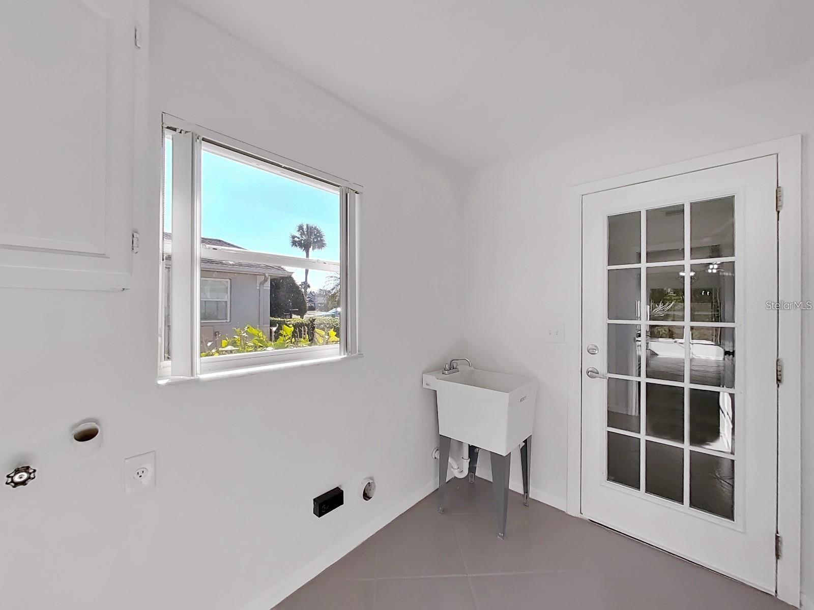 1707 TREMONT CT, SUN CITY CENTER, FL, 33573