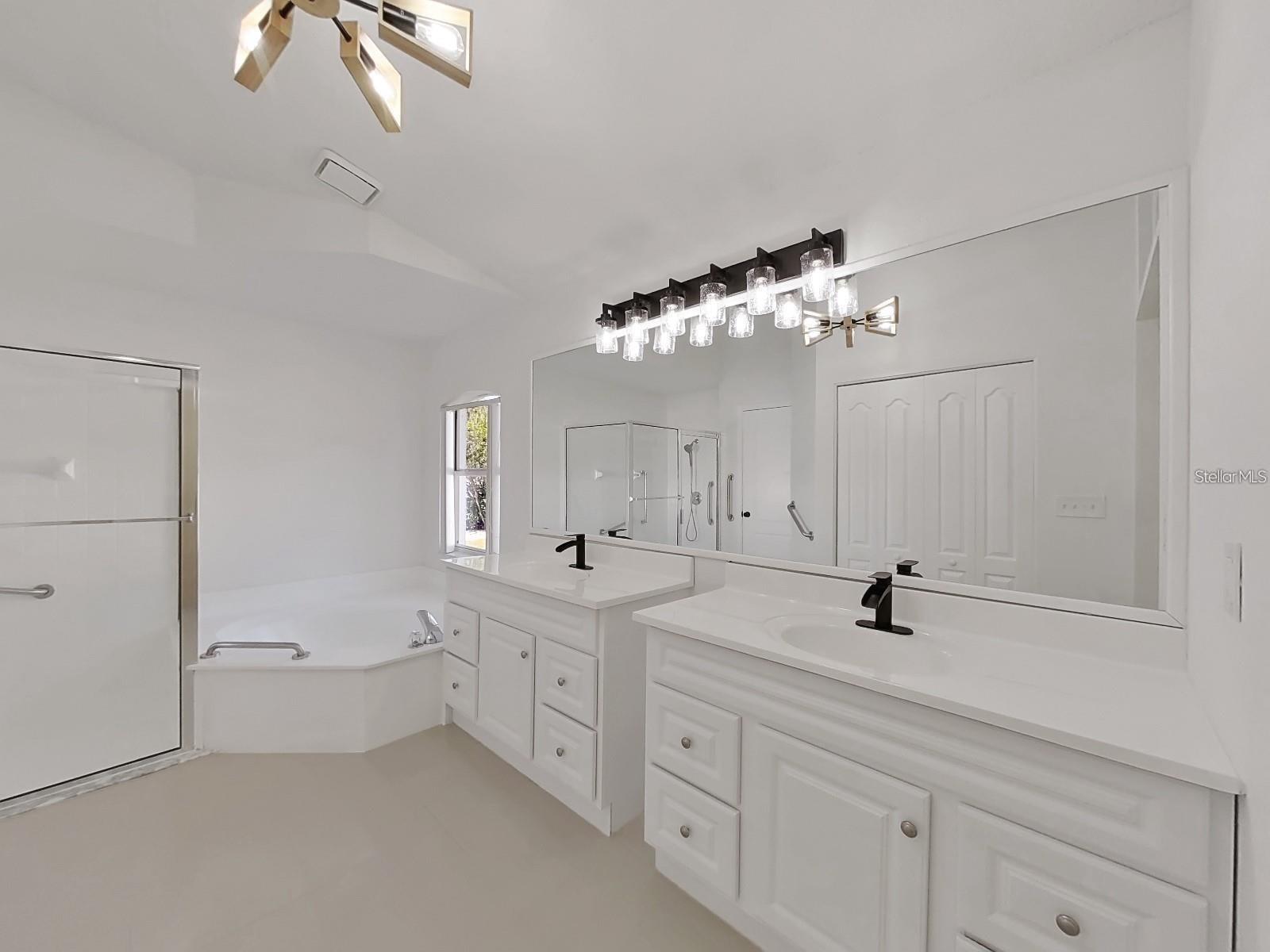 1707 TREMONT CT, SUN CITY CENTER, FL, 33573
