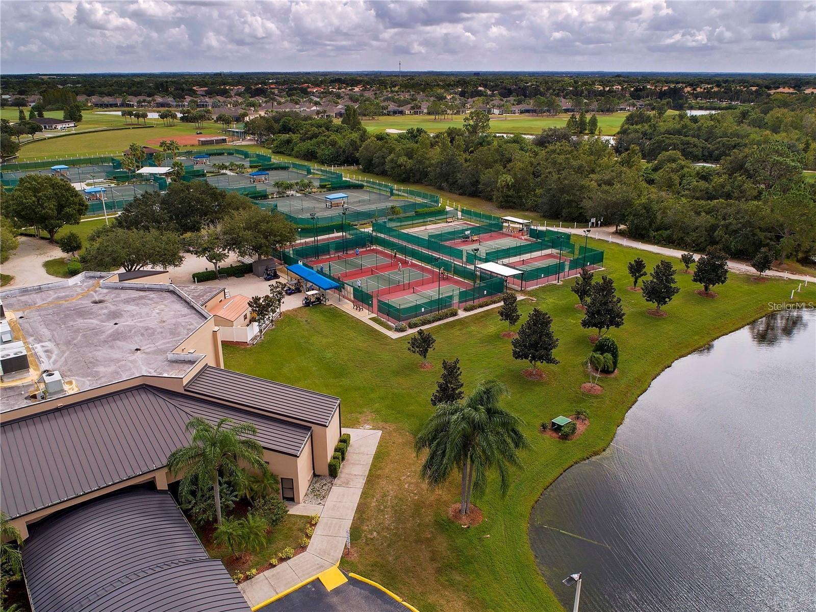 1707 TREMONT CT, SUN CITY CENTER, FL, 33573