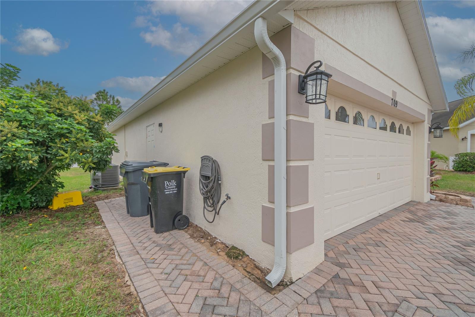 709 KNIGHTSBRIDGE CIR, DAVENPORT, FL, 33896