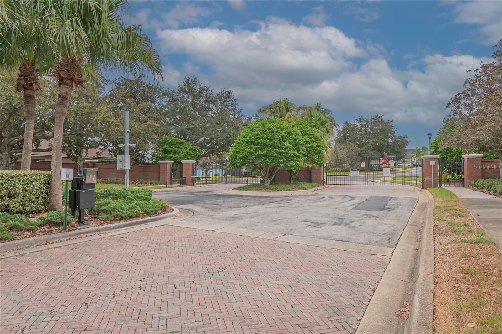 709 KNIGHTSBRIDGE CIR, DAVENPORT, FL, 33896