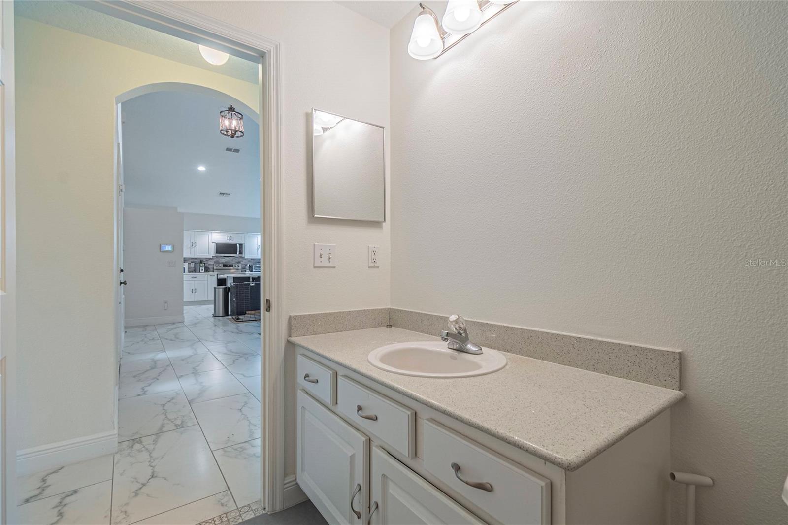 709 KNIGHTSBRIDGE CIR, DAVENPORT, FL, 33896