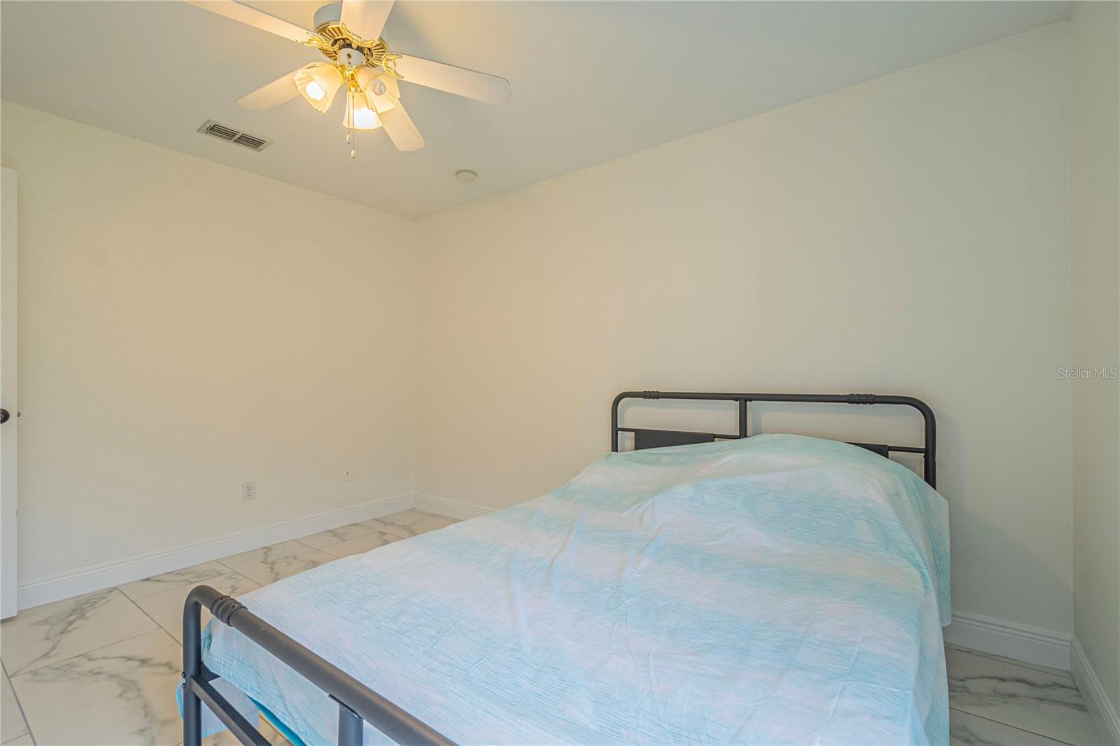 709 KNIGHTSBRIDGE CIR, DAVENPORT, FL, 33896