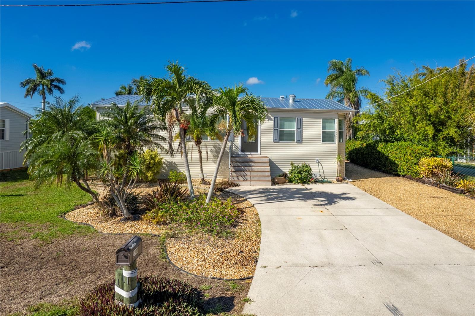 3101 BAMBOO CT, PUNTA GORDA, FL, 33950