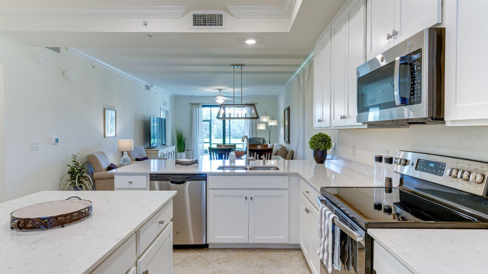 17510 GAWTHROP DR #105, BRADENTON, FL, 34211
