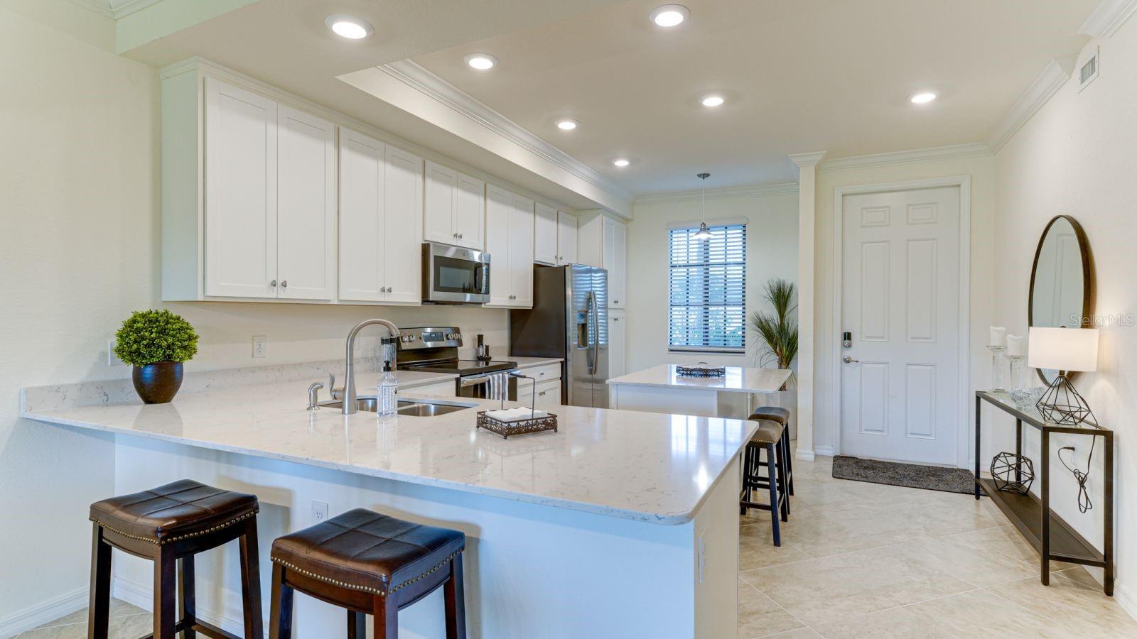 17510 GAWTHROP DR #105, BRADENTON, FL, 34211