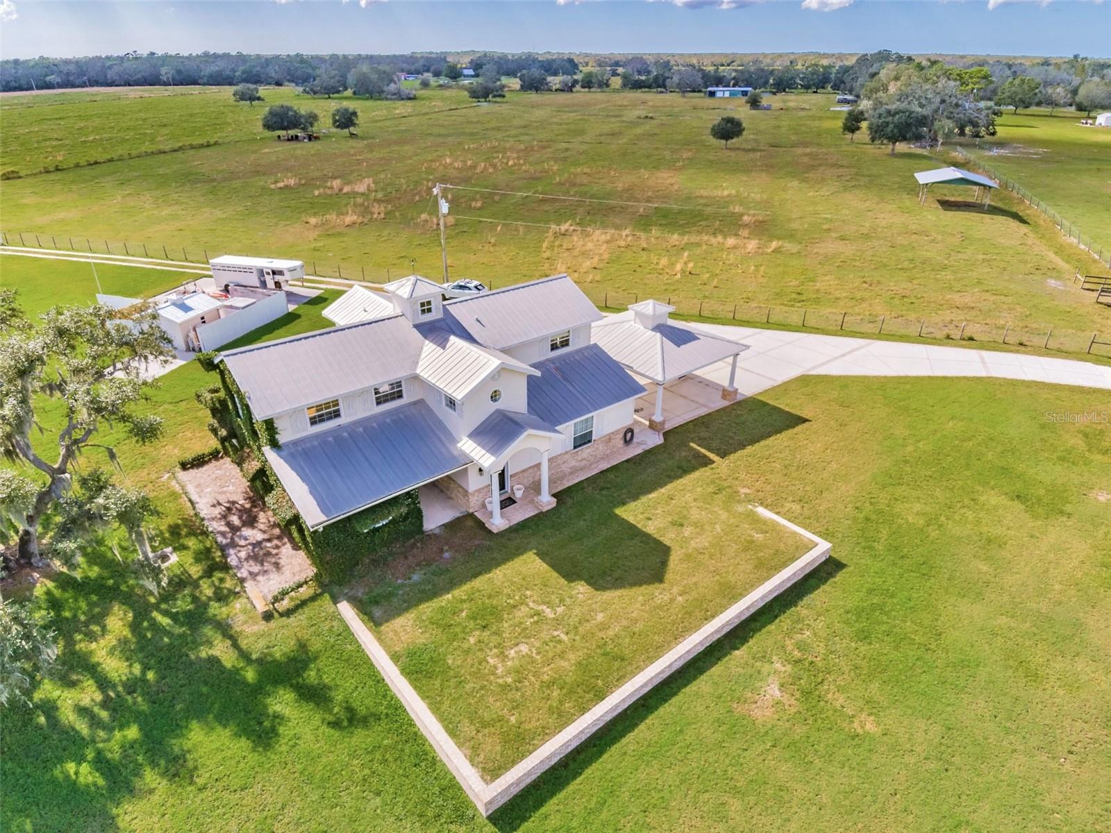 15200 RAWLS RD, SARASOTA, FL, 34240