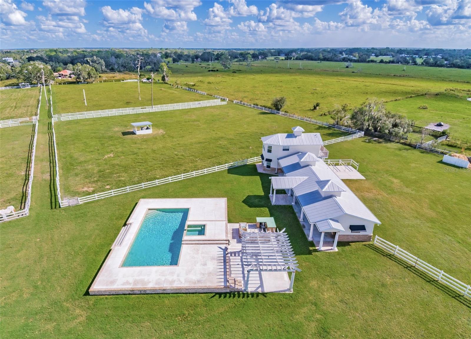 15200 RAWLS RD, SARASOTA, FL, 34240