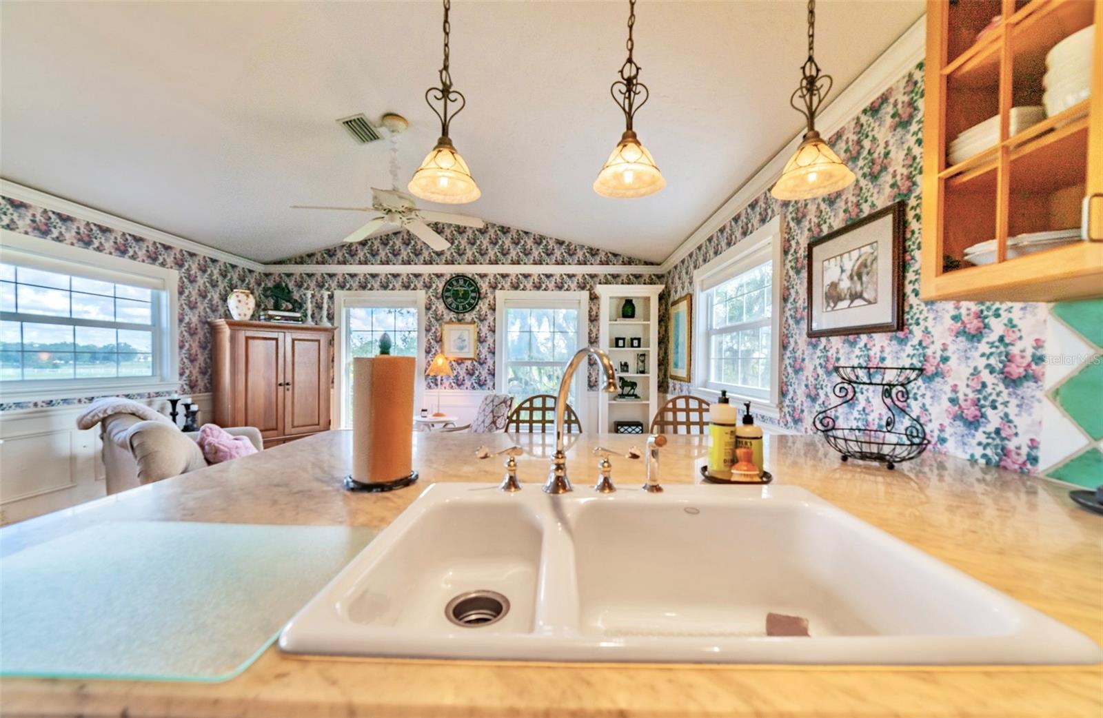 15200 RAWLS RD, SARASOTA, FL, 34240
