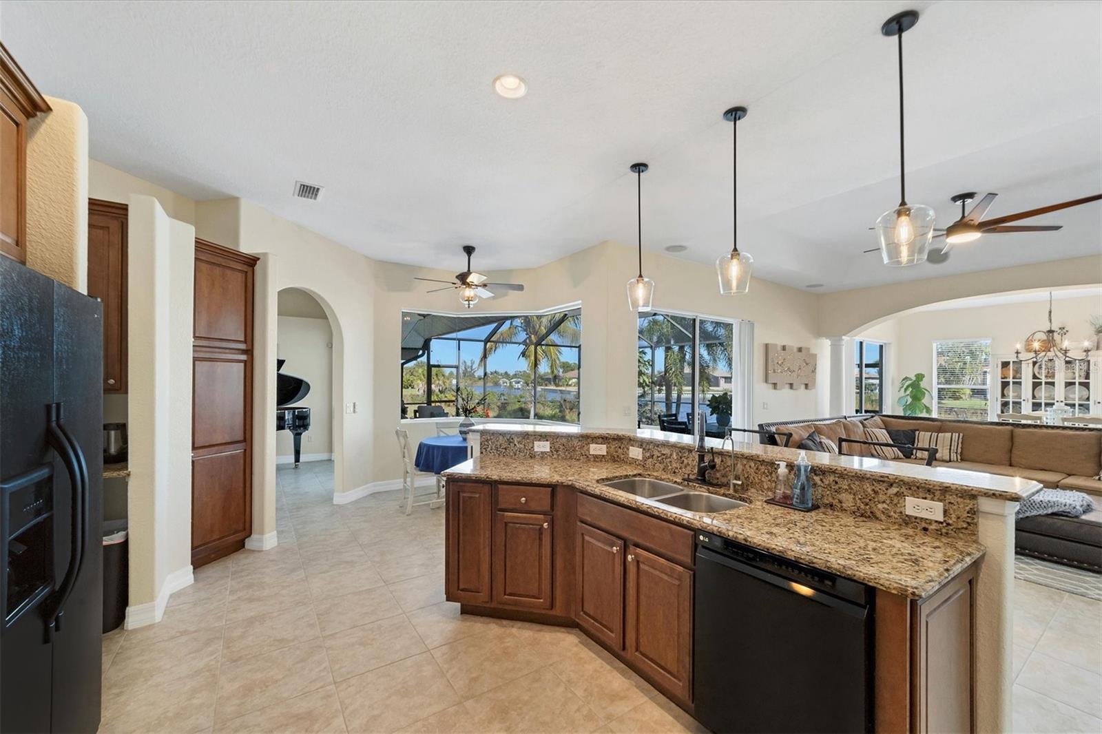 15390 ANCEL CIR, PORT CHARLOTTE, FL, 33981