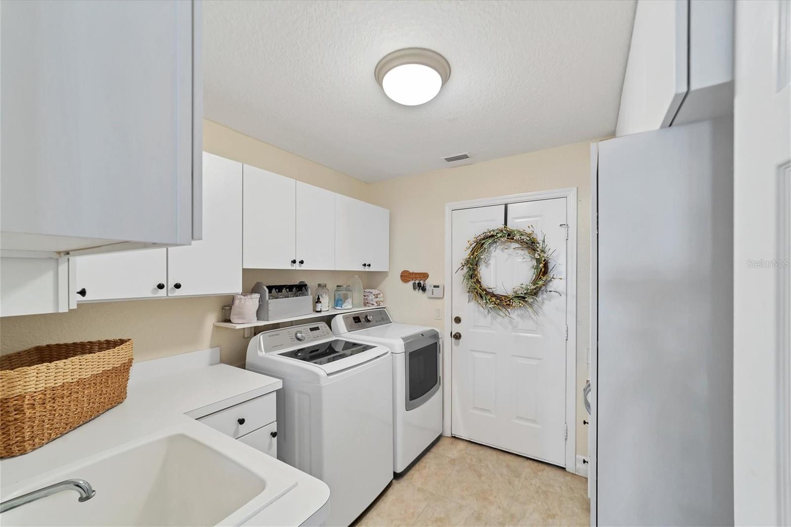 15390 ANCEL CIR, PORT CHARLOTTE, FL, 33981