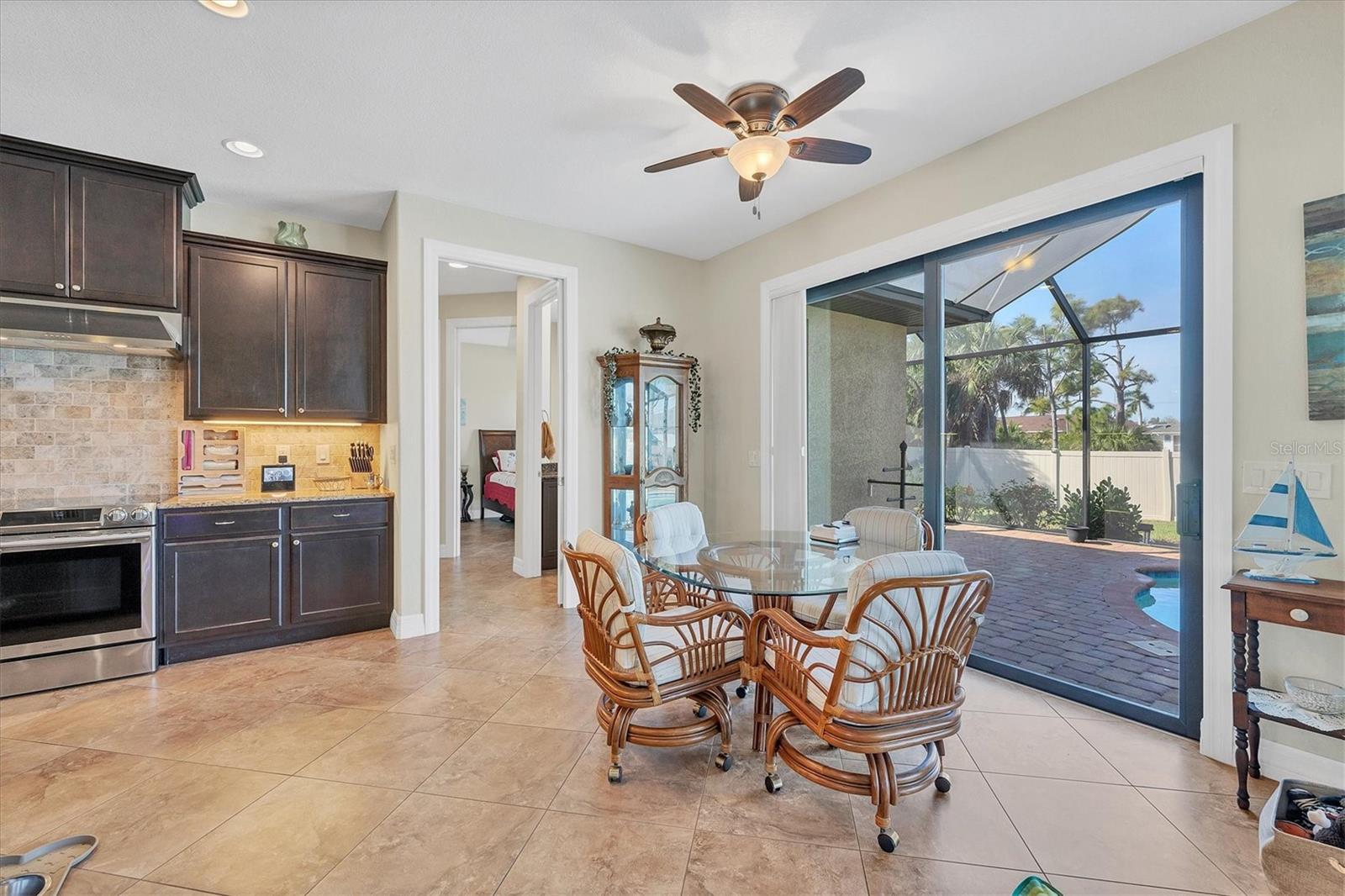 9303 MIGUE CIR, PORT CHARLOTTE, FL, 33981