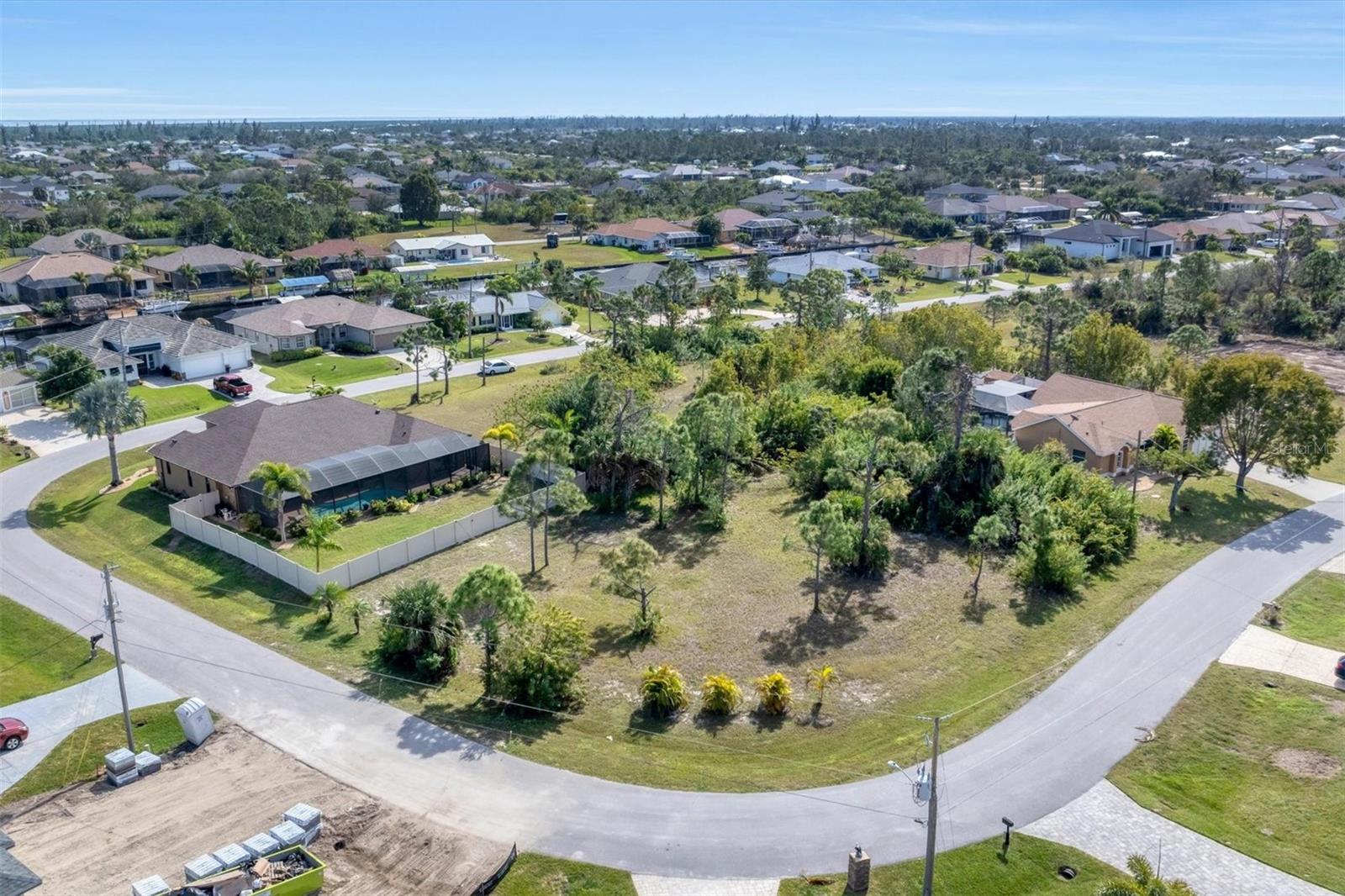 9303 MIGUE CIR, PORT CHARLOTTE, FL, 33981