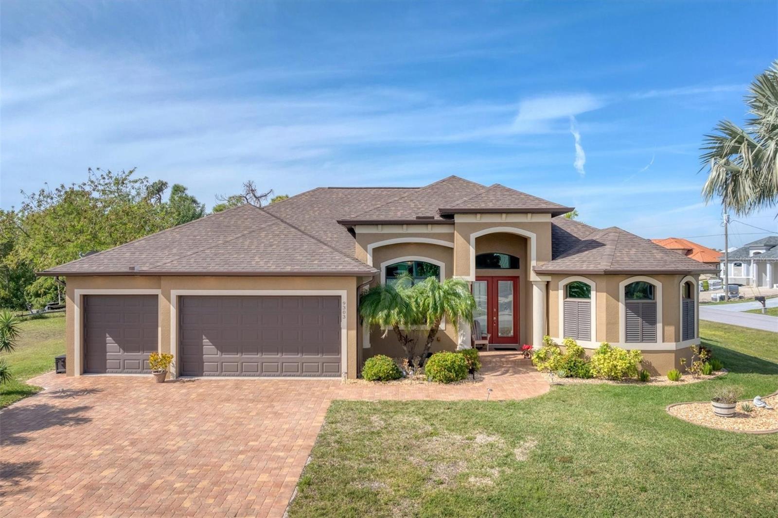 9303 MIGUE CIR, PORT CHARLOTTE, FL, 33981