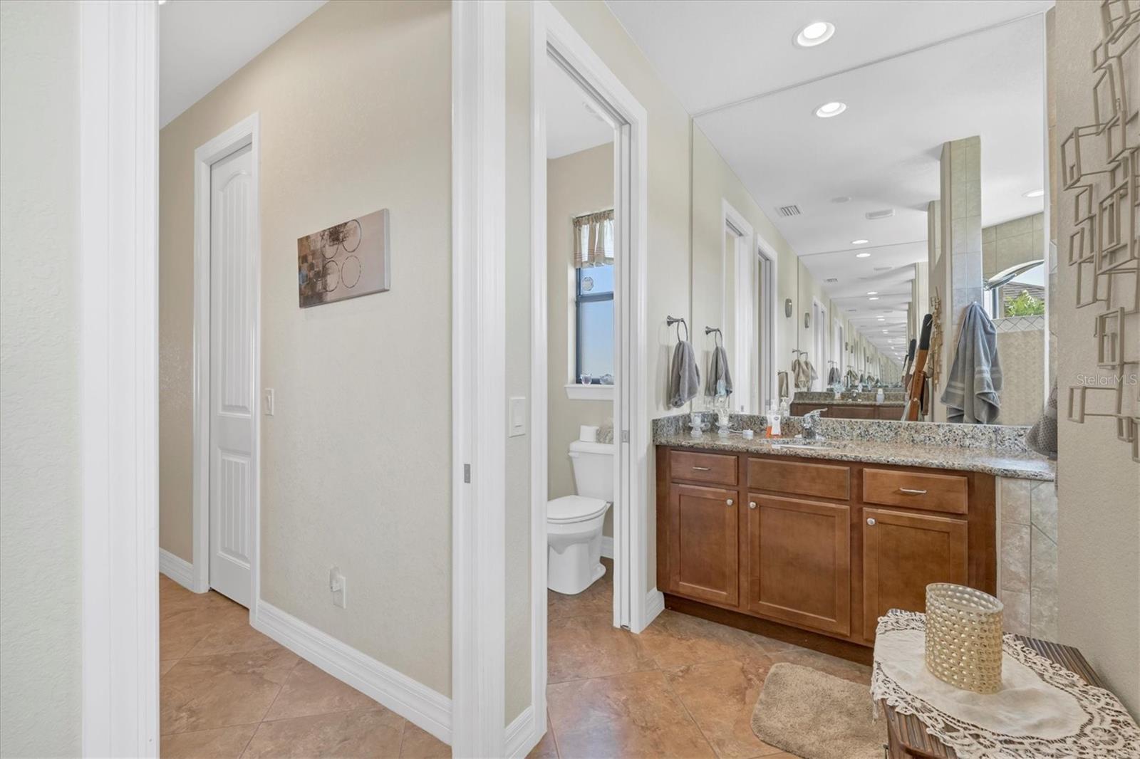9303 MIGUE CIR, PORT CHARLOTTE, FL, 33981
