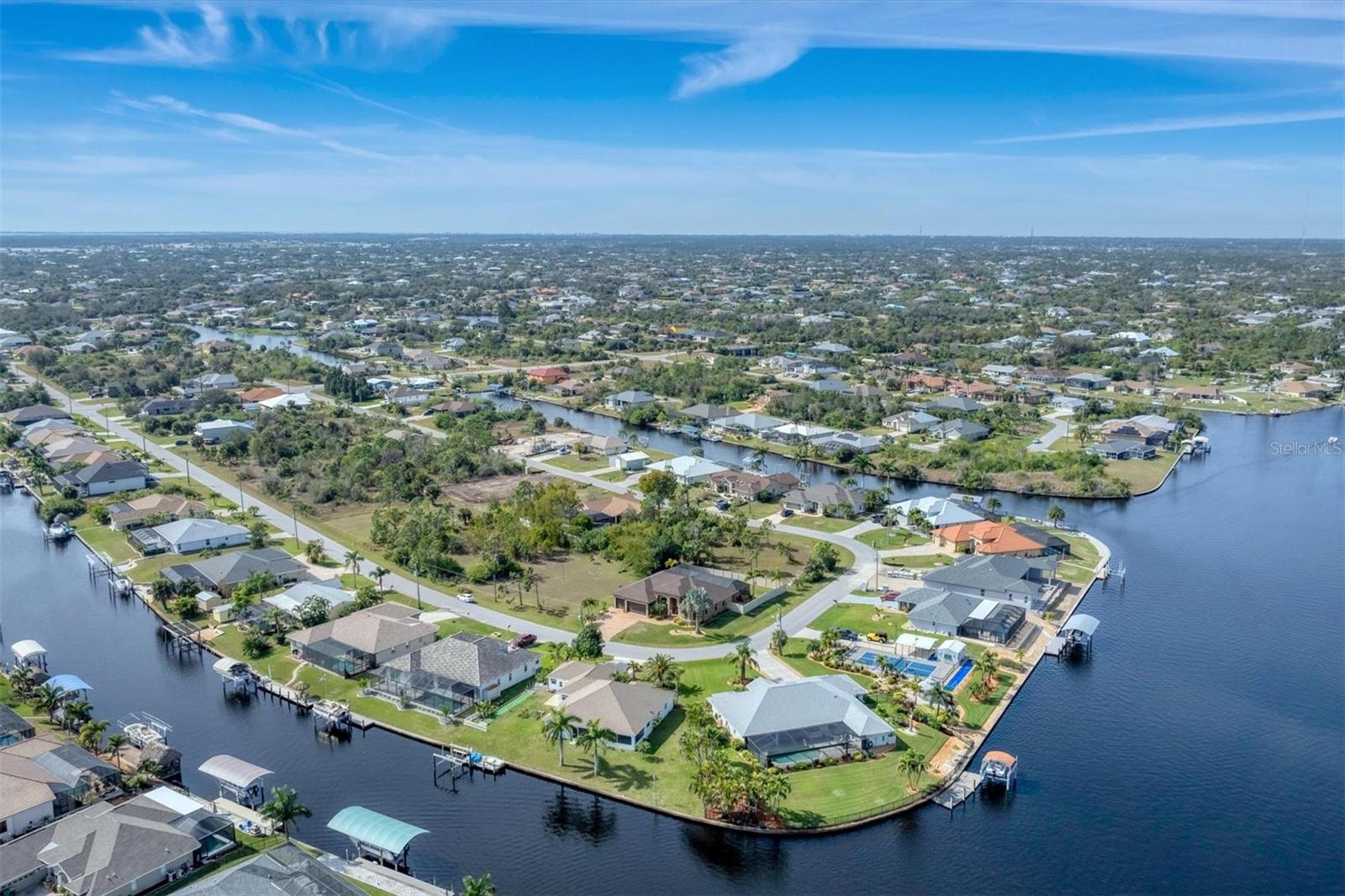 9303 MIGUE CIR, PORT CHARLOTTE, FL, 33981