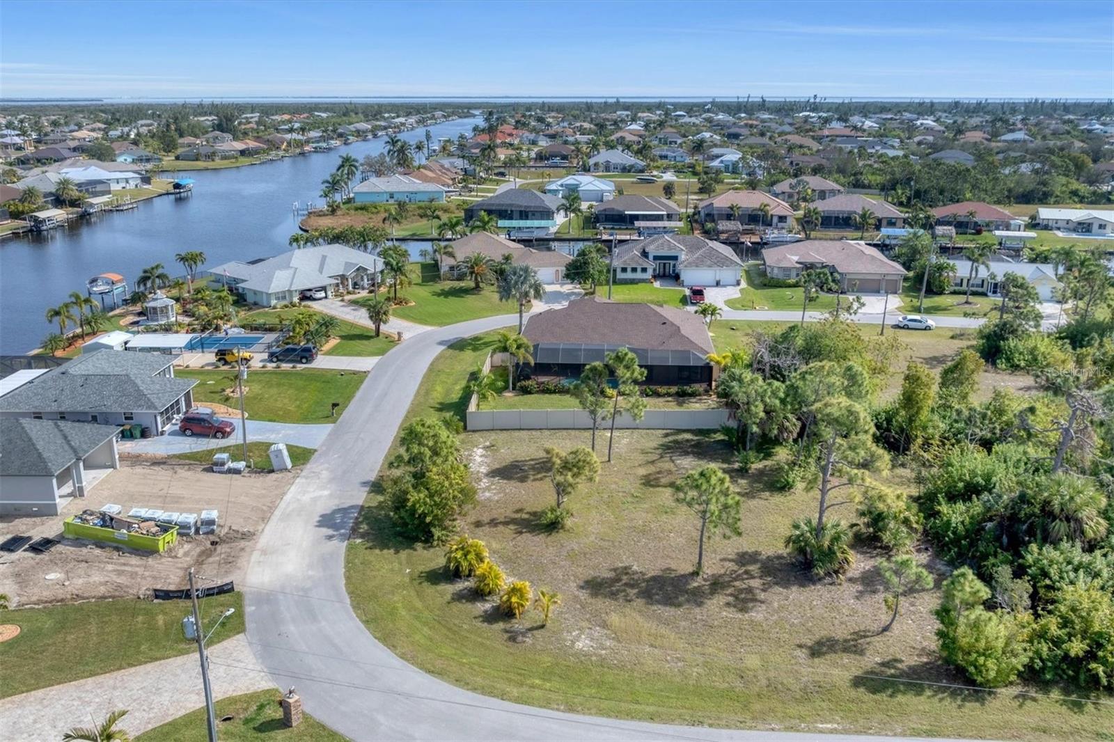 9303 MIGUE CIR, PORT CHARLOTTE, FL, 33981